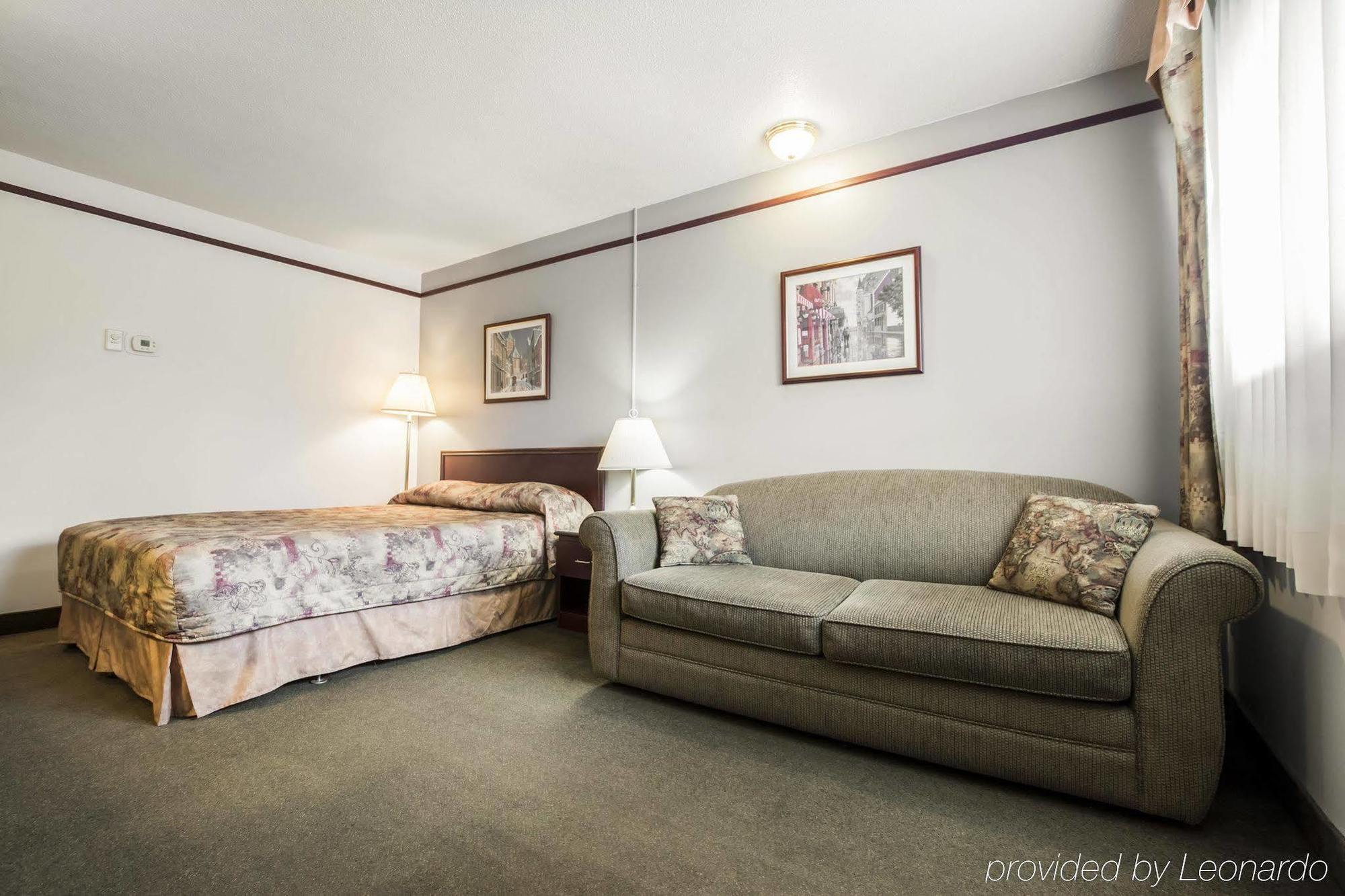 Repotel Lévis エクステリア 写真